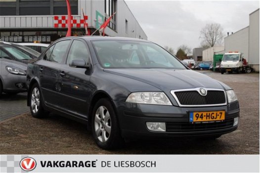 Skoda Octavia - 1.6 Ambiente LPG, airco, trekhaak, nap, onderhoud historie aanwezig - 1