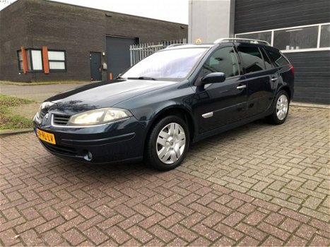 Renault Laguna Grand Tour - climate control B 2.0-16V T Initiale - 1