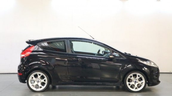 Ford Fiesta - 1.6 Sport - 1