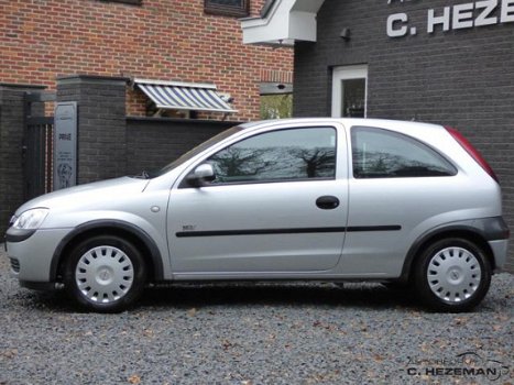 Opel Corsa - 1.2-16V Comfort - 1