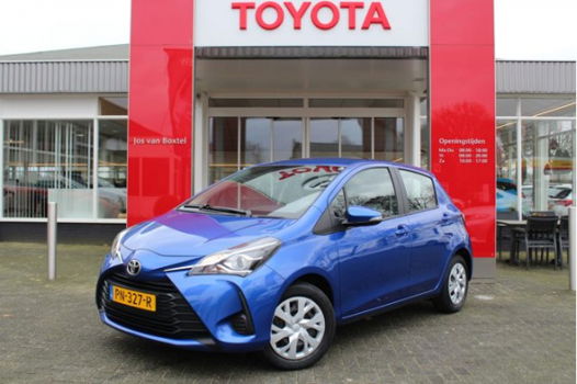 Toyota Yaris - 1.5 VVT-i Aspiration NAVI/ ECC/ CRUISE / CAMERA/ SAFETY SENSE - 1