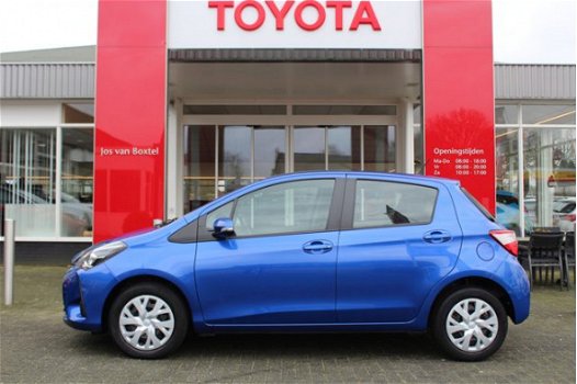 Toyota Yaris - 1.5 VVT-i Aspiration NAVI/ ECC/ CRUISE / CAMERA/ SAFETY SENSE - 1