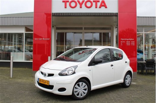 Toyota Aygo - 1.0-12V Cool 5 DEURS/ AIRCO/ RADIO CD - 1