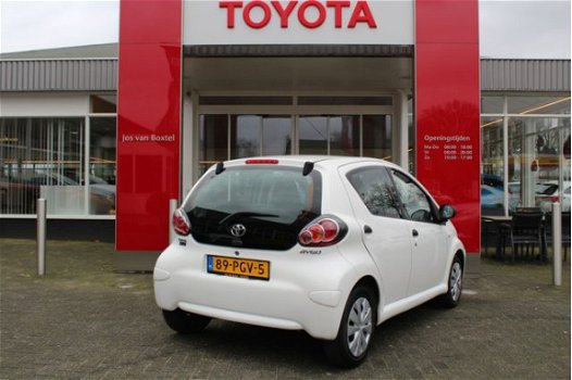 Toyota Aygo - 1.0-12V Cool 5 DEURS/ AIRCO/ RADIO CD - 1