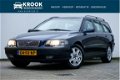 Volvo V70 - 2.3 T-5 Geartr. C.L 2000 Automaat Youngtimer dealer onderhouden - 1 - Thumbnail