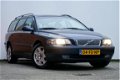 Volvo V70 - 2.3 T-5 Geartr. C.L 2000 Automaat Youngtimer dealer onderhouden - 1 - Thumbnail