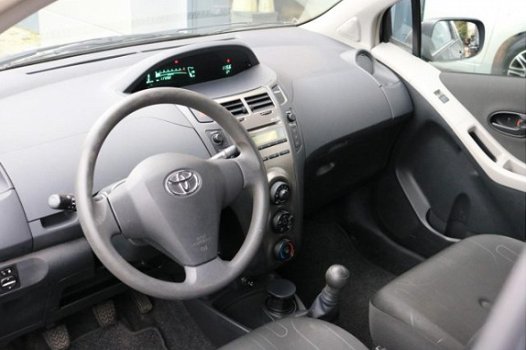 Toyota Yaris - 1.0 VVTi Acces - 1