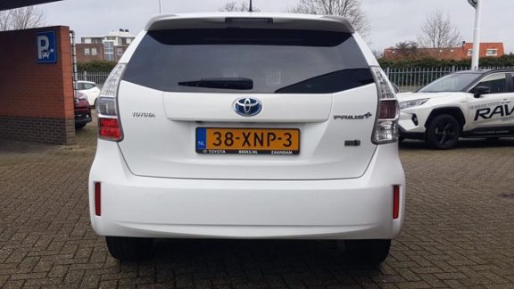 Toyota Prius Wagon - 1.8 Aspiration 7-pers | Panoramadak | Smart Entry | HUD - 1