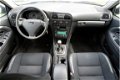 Volvo V40 - 1.9D 115PK EUROPA *YOUNGTIMER*NAP*ZUINIG*ECC*CRUISE |APR-04| - 1 - Thumbnail