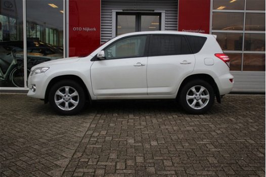 Toyota RAV4 - 2.0 VVTi Executive Business - 1