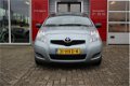 Toyota Yaris - 1.3 VVTi Comfort 5 deurs met airco - 1 - Thumbnail