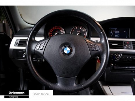 BMW 3-serie - 318i Corporate Lease Business Line (Navigatie - Parkeersensoren achter) - 1