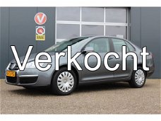 Volkswagen Jetta - 1.6 FSI (116pk) Airco/ Cruise/ Elek. pakket/ Armsteun/ Deelbare achterbank/ Isofi