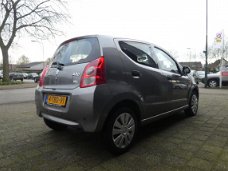 Suzuki Alto - 1.0 68pk Comfort AIRCO slechts 26.241 KM