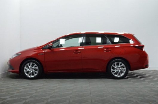 Toyota Auris Touring Sports - 1.8 HYBRID Lease - 1