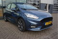 Ford Fiesta - 1.0 EcoBoost ST-Line 100PK Navigatie Parkeersensoren Stoelverwarming Climate 17inch Lm - 1 - Thumbnail