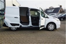 Ford Transit Connect - 1.5 EcoBlue L1 Trend Airco 3-zit 6-bak Bluetooth Lage KM-stand *Nieuw staat