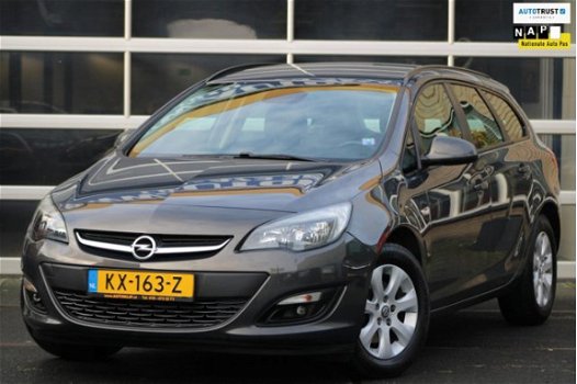 Opel Astra Sports Tourer - 1.6 CDTi Cosmo Navigatie Climate Control 3-6-12 M Garantie - 1