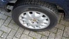 Chrysler Voyager - 2.4i SE Luxe 6 persoons, automaat, - 1 - Thumbnail