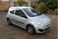 Renault Twingo - 1.2-16V Authentique Stuurbekrachtiging Nieuwe apk Airco Zilver - 1 - Thumbnail