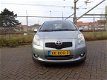 Toyota Yaris - 1.3 VVTi Sol MMT AUTOMAAT, ELEKT PAKKET - 1 - Thumbnail