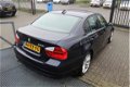 BMW 3-serie - 320i Dynamic Executive Automaat/Lederen bekleding/Climate control/Cruise control - 1 - Thumbnail