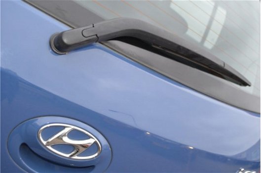 Hyundai i20 - 1.4i i-Motion AUTOMAAT *Winterbanden aanwezig - 1