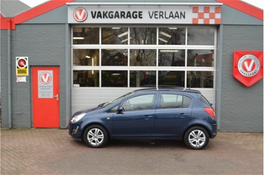 Opel Corsa - 1.2-16V Edition *Winterbanden aanwezig - 1