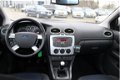 Ford Focus Wagon - 1.6 TDCI Futura Euro 4 airco, radio cd speler, cruise control, elektrische ramen, - 1 - Thumbnail