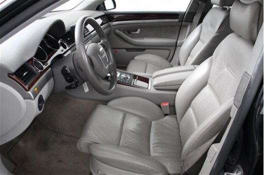 Audi A8 - 4.2 TDI quattro Lang (Xenon/Navigatie/Blue tooth/Cruise control/LMV) - 1