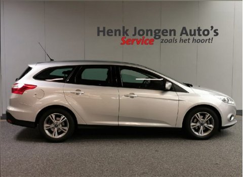 Ford Focus Wagon - 1.0 EcoBoost Edition + navigatie Rijklaar + 6 maanden Bovag-garantie - 1