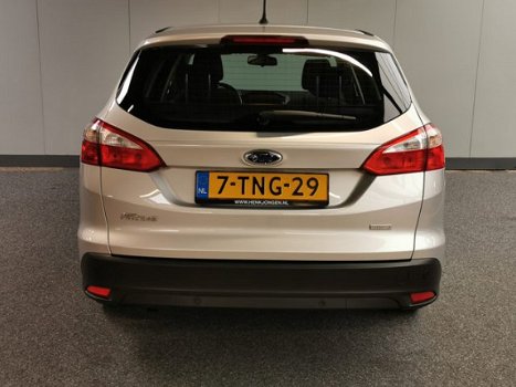 Ford Focus Wagon - 1.0 EcoBoost Edition + navigatie Rijklaar + 6 maanden Bovag-garantie - 1