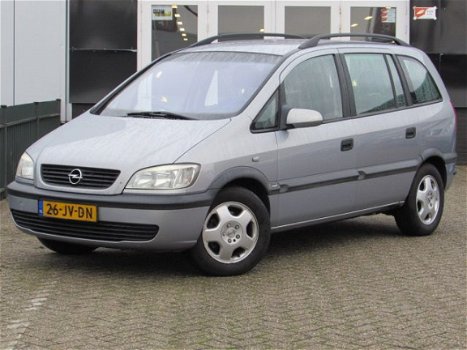 Opel Zafira - 1.6-16V Comfort - 1