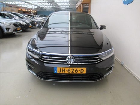 Volkswagen Passat - 1.4 TSI GTE *GTE*NAVI*DIG-DASHBOARD*EX-BTW - 1