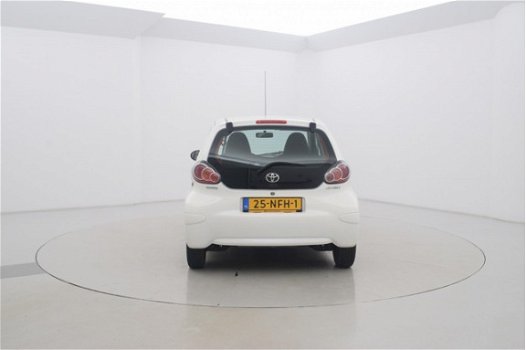 Toyota Aygo - 1.0 VVT-i Cool 5drs - 1