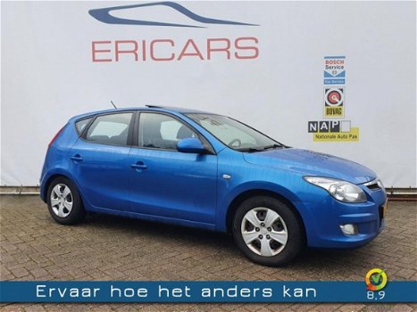 Hyundai i30 - 1.4I BLUE DYNAMIC Incl. Winter set - 1