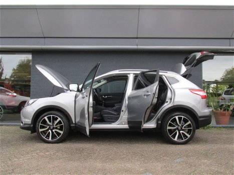 Nissan Qashqai - 1.6 DIG-T Tekna [1e eigenaar + Leer + Trekhaak] - 1