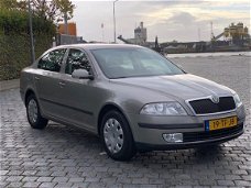 Skoda Octavia - 1.6 Ambiente, Airco, Bijzonder nette auto