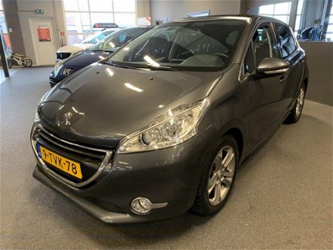 Peugeot 208 - 1.2 VTi Allure NAVIGATIE-CLIMATE CONTROL-PANORAMADAK - 1