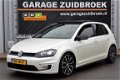 Volkswagen Golf - 1.4 TSI GTE LEER LED NAVI HYBRID 2015 WRAP MAT WIT - 1 - Thumbnail