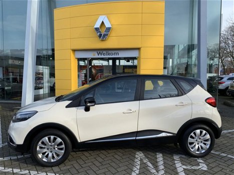 Renault Captur - 0.9 TCe Expression NAVIGATIE / BLUETOOTH / AIRCO / PARKEERSENOREN / TREKHAAK - 1