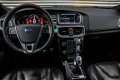 Volvo V40 - D2 115PK R-Design, Luxury, Panodak, leer - 1 - Thumbnail