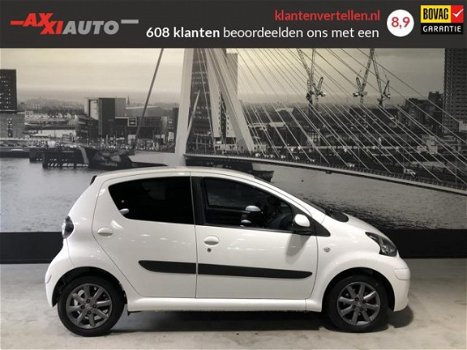 Toyota Aygo - 1.0-12V Dynamic Navigator #Navigatie#Lichtmetaal - 1