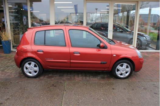 Renault Clio - 1.4 16V 5-DRS Comfort - 1