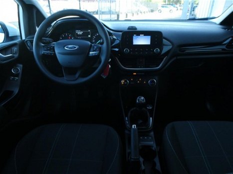 Ford Fiesta - 1.1 70pk 5D Trend Cruise/ lichtsensor - 1