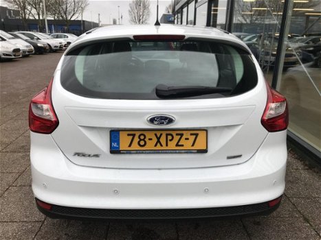 Ford Focus - 1.0 EcoBoost 100PK Trend 5-Deurs Navi Cruise Voorruitverwarming - 1