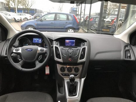 Ford Focus - 1.0 EcoBoost 100PK Trend 5-Deurs Navi Cruise Voorruitverwarming - 1