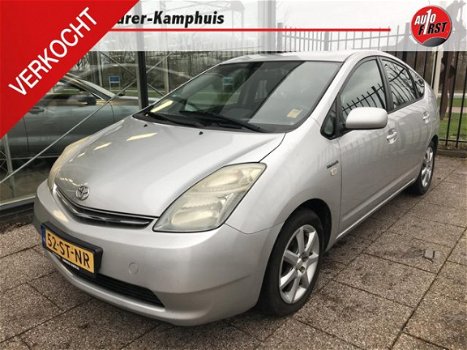 Toyota Prius - 1.5 VVT-i Automaat Hybride Climate Trekhaak - 1