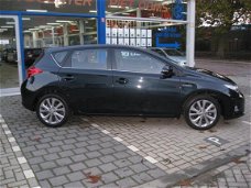 Toyota Auris - 1.8 HYBRID 5DR DYNAMIC CVT Business