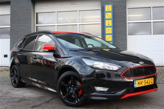 Ford Focus Wagon - BLACK EDITION 150Pk TREKHAAK - 1